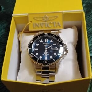 Invicta Black and Silver Dive Watch